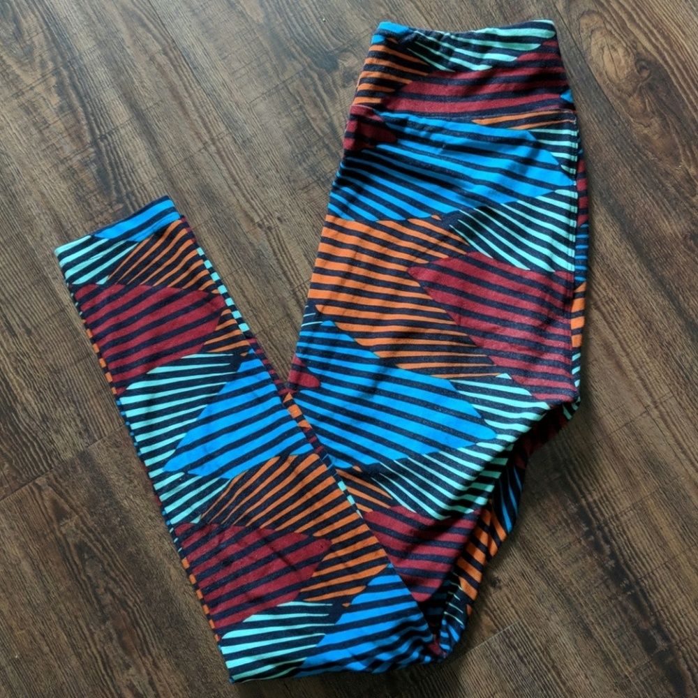 LulaRoe leggings (like new)